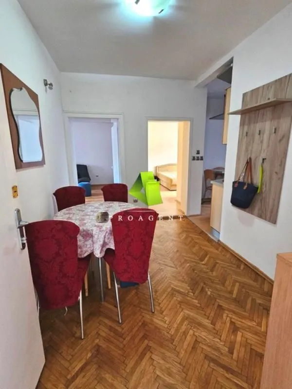 Rent, office space, 50m², Medijana, Niš