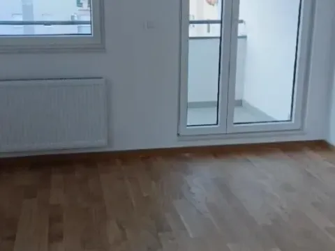 Prodaja, četvorosoban stan, 77m², Bulevar patrijarha Pavla, Novi Sad Sve Podlokacije - image 6