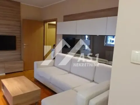 Izdavanje, dvosoban stan, 45m², Telep, Novi Sad Sve Podlokacije - image 2