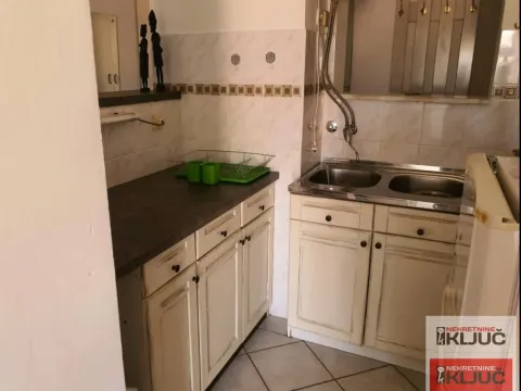 Izdavanje, jednosoban stan, 48m², Centar, Novi Sad - image 8