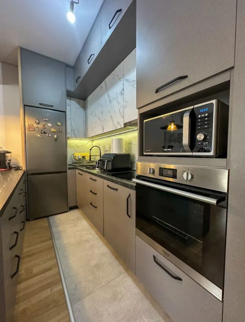 Izdavanje, jednosoban stan, 48m², Stara Varoš, Podgorica