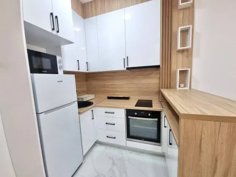Sale, one bedroom apartment, 24m², Bečići, Budva - image 4
