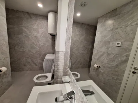 Izdavanje, jednosoban stan, 48m², Stari Aerodrom, Podgorica - image 11