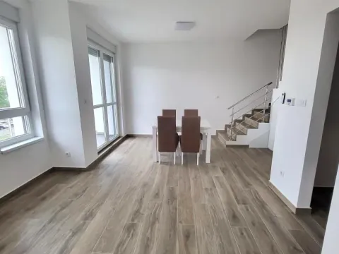 Rent, three bedroom apartment, 80m², Zemun Sve Podlokacije, Beograd - image 5