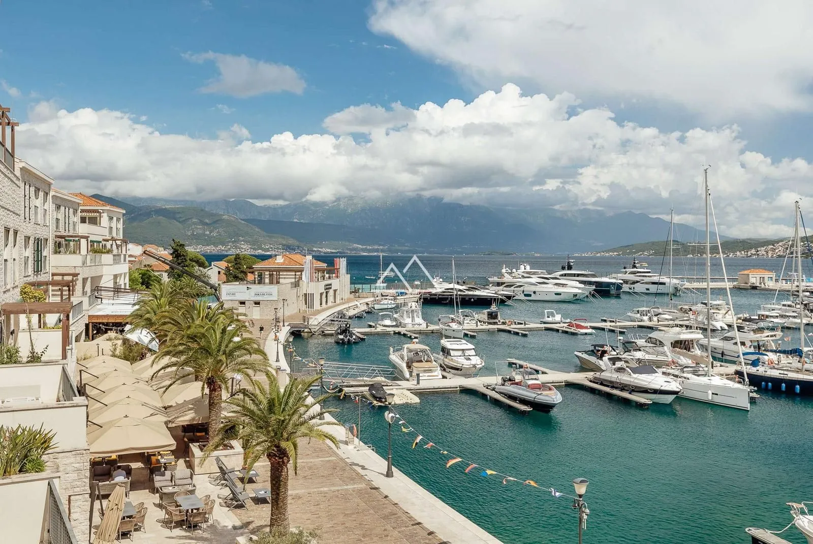 Prodaja, dvosoban stan, 120m², Portonovi, Herceg Novi