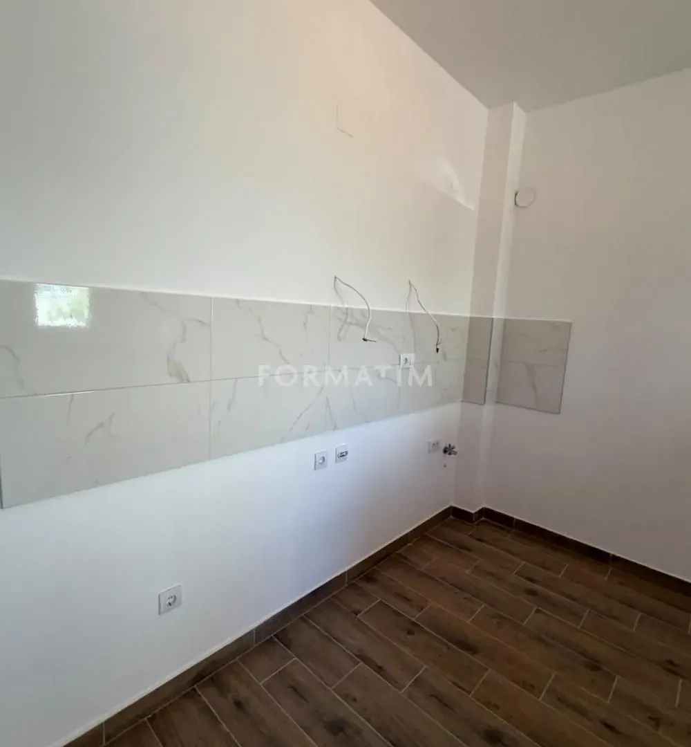 Prodaja, trosoban stan, 63m², Zemun Novi Grad, Zemun Sve Podlokacije