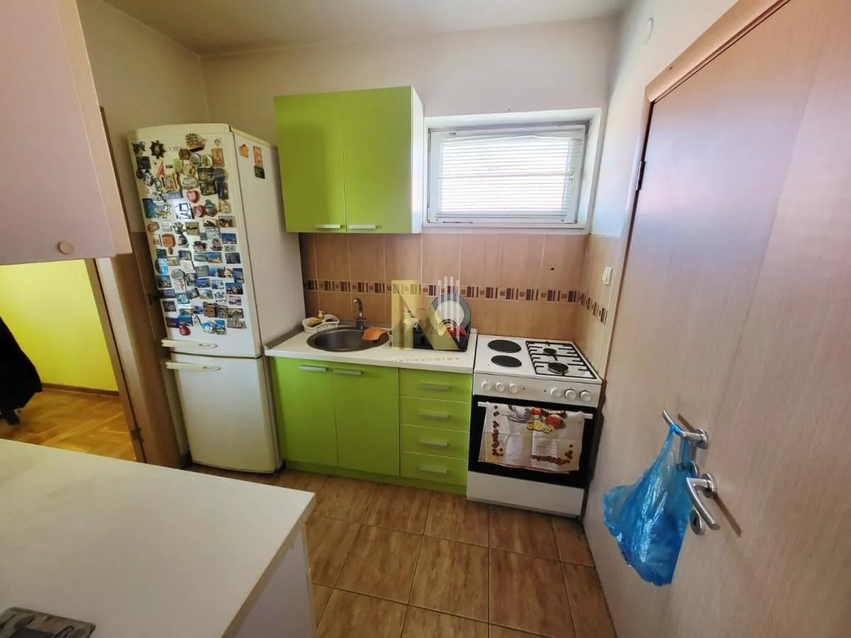 Prodaja, kuća, 119m², Rumenka, Novi Sad Sve Podlokacije