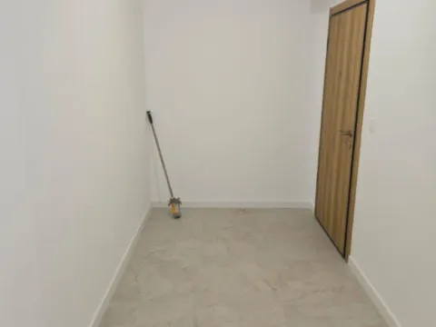 Prodaja, trosoban stan, 101m², Tološi, Podgorica - image 2