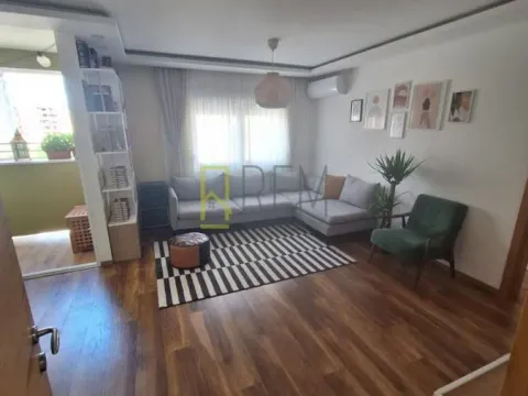 Izdavanje, trosoban stan, 89m², Podgorica, Crna Gora - image 7