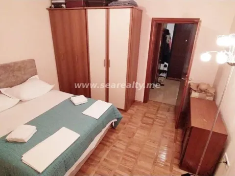 Sale, two bedroom apartment, 95m², Sveti Stefan, Budva - image 11