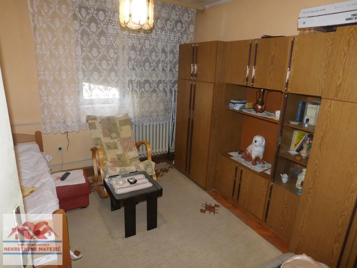 Prodaja, dvosoban stan, 58m², Centar, Kragujevac