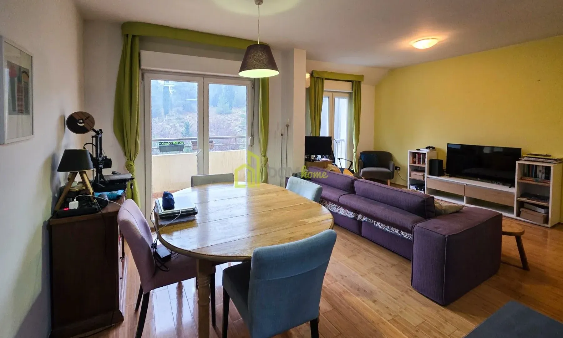 Prodaja, dvosoban stan, 80m², Podgorica, Crna Gora