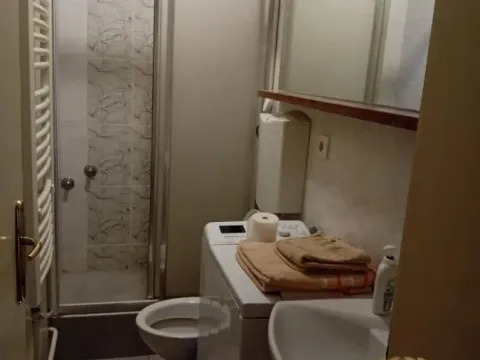 Izdavanje, dvosoban stan, 45m², Stari Grad, Beograd - image 11