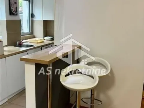 Rent, two bedroom apartment, 40m², Stari Grad, Beograd - image 7