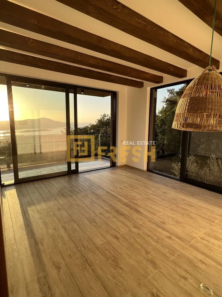 Prodaja, kuća, 480m², Kotor, Crna Gora