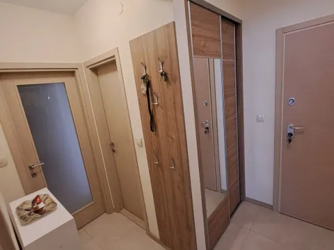 Sale, two bedroom apartment, 73m², City Kvart, Podgorica - image 6