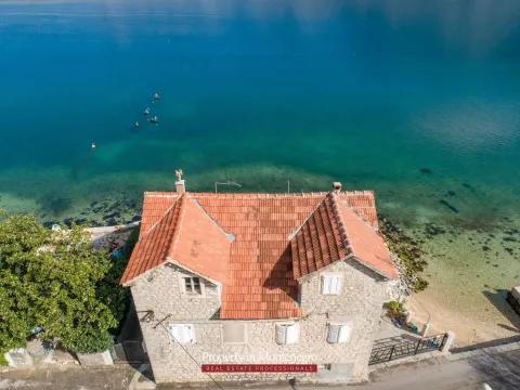 Prodaja, kuća, 100m², Prčanj, Kotor - image 20