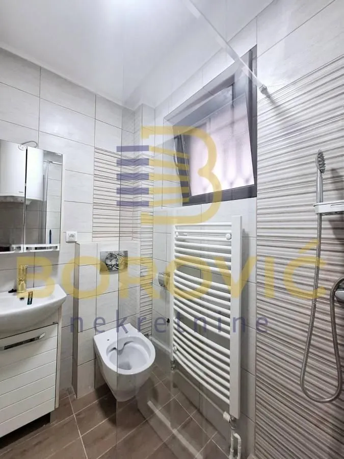 Rent, four bedroom apartment, 65m², Lekino Brdo, Voždovac Sve Podlokacije