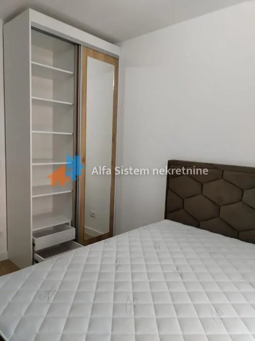 Rent, two bedroom apartment, 52m², Novi Beograd Blok 65, Novi Beograd Sve Podlokacije