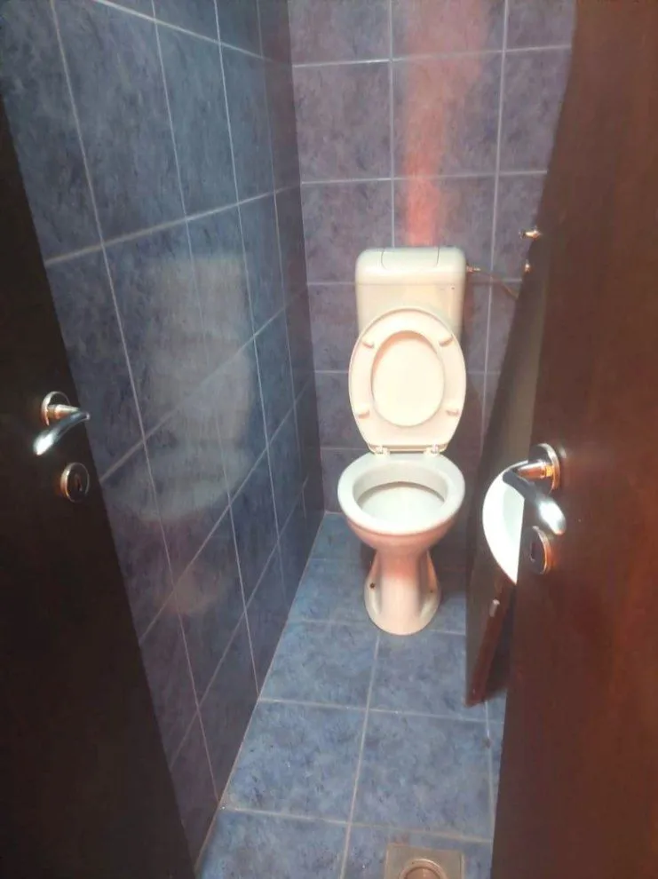 Izdavanje, poslovni prostor, 80m², Centar, Bar