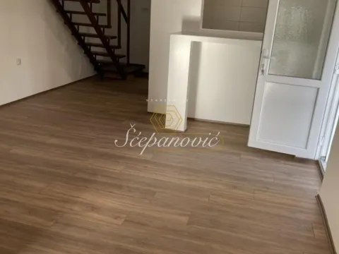 Prodaja, kuća, 67m², Sremska Kamenica, Petrovaradin - image 42