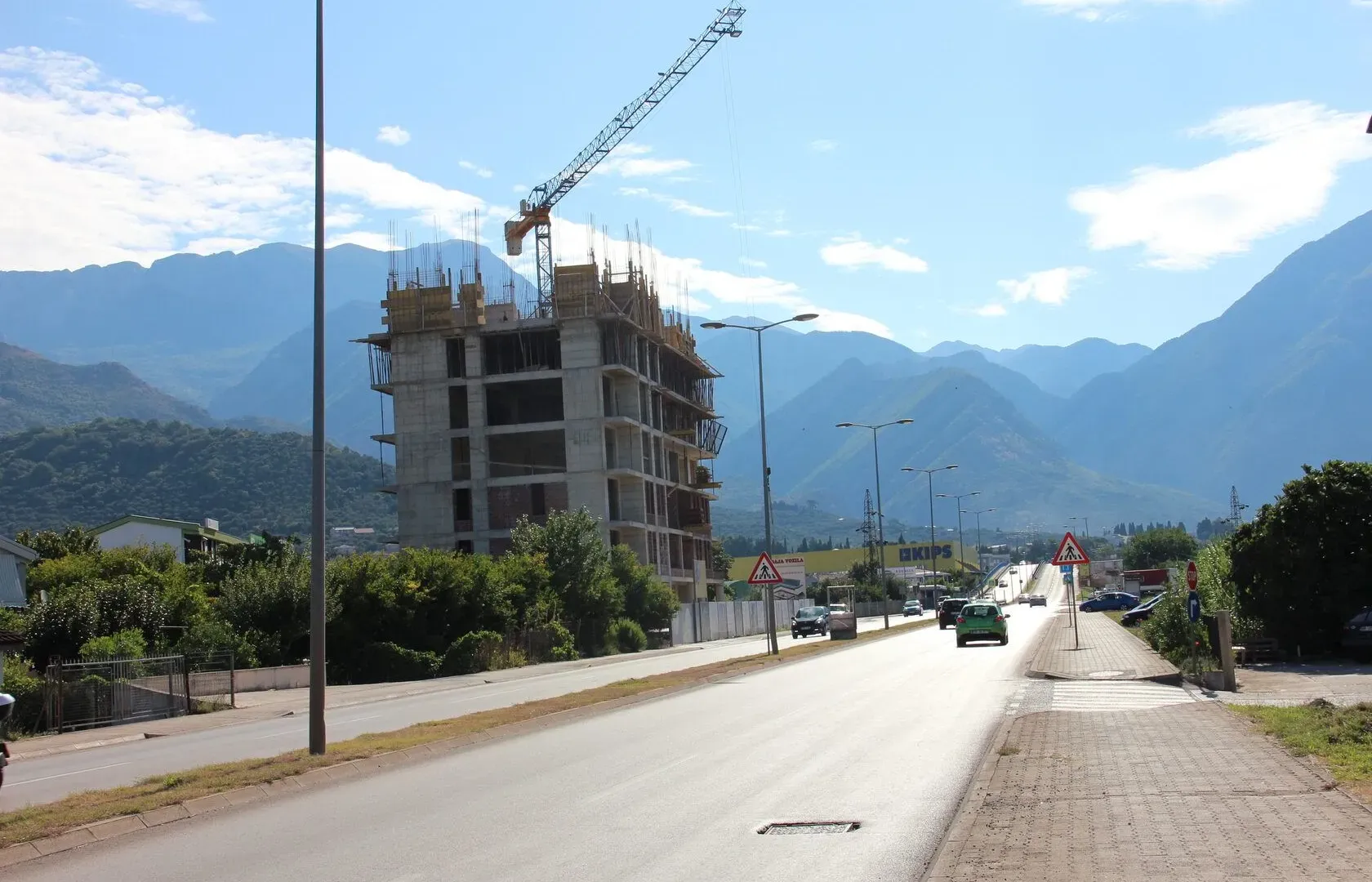 Sale, apartment, 6000m², Bar, Crna Gora