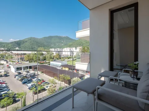 Prodaja, jednosoban stan, 77m², Porto Montenegro, Tivat - image 15