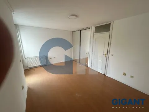 Sale, apartment, 176m², Autokomanda, Voždovac Sve Podlokacije - image 4