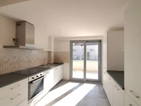 Prodaja, stan, 171m², Petrovac, Budva - image 6