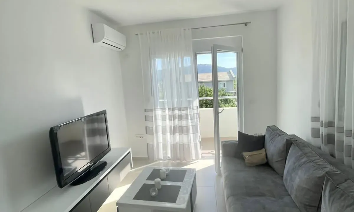 Rent, one bedroom apartment, 40m², Bjeliši, Bar