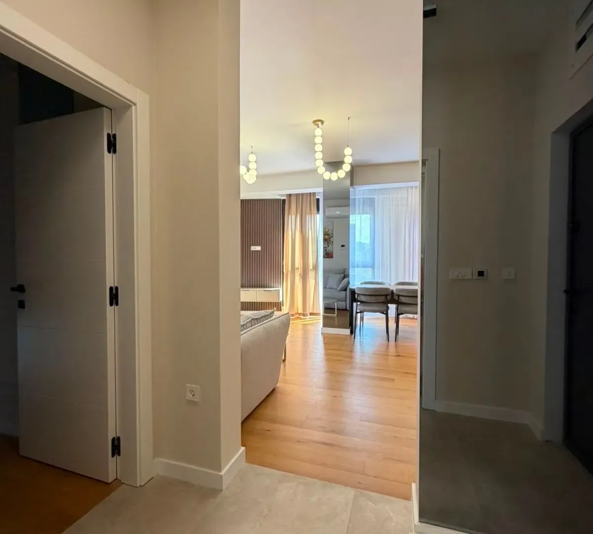 Stan-na-dan, jednosoban stan, 55m², Centar, Bar
