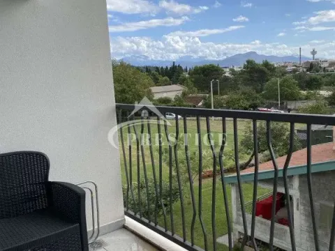 Prodaja, jednosoban stan, 46m², City Kvart, Podgorica - image 8