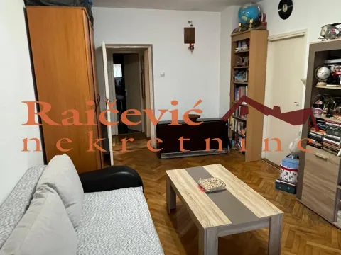 Prodaja, trosoban stan, 66m², Karaburma, Palilula Sve Podlokacije - image 5