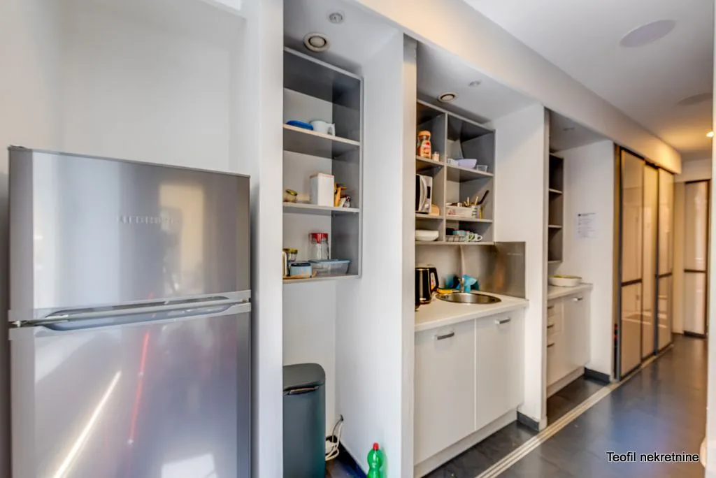 Rent, office space, 230m², Stari Grad, Beograd