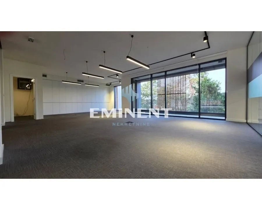 Rent, office space, 268m², Savski Venac, Beograd