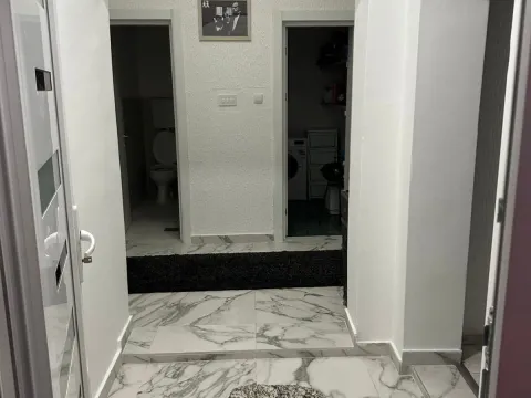 Izdavanje, kuća, 85m², Zagorič, Podgorica - image 8