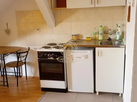 Izdavanje, jednosoban stan, 38m², Stari grad, Novi Sad - image 5