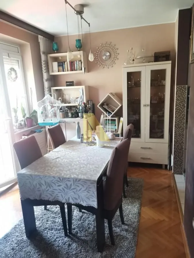 Izdavanje, dvosoban stan, 70m², Grbavica, Novi Sad Sve Podlokacije