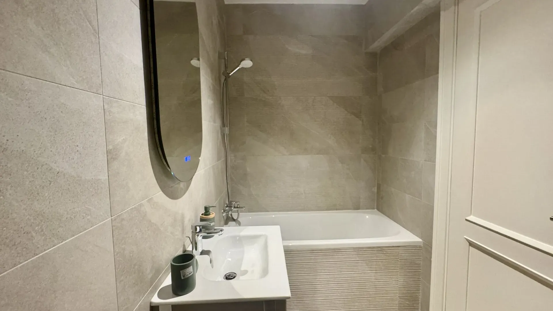 Prodaja, kuća, 370m², Kava, Tivat