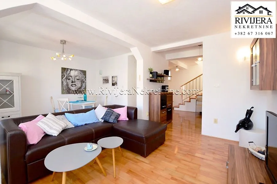 Prodaja, kuća, 130m², Njivice, Herceg Novi