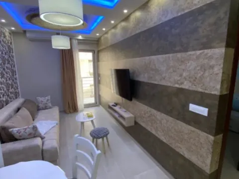 Izdavanje, jednosoban stan, 50m², Bulevar, Budva - image 11