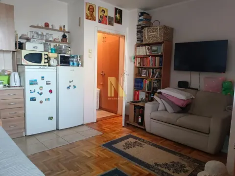 Prodaja, garsonjera, 24m², Bulevar patrijarha Pavla, Novi Sad Sve Podlokacije - image 3