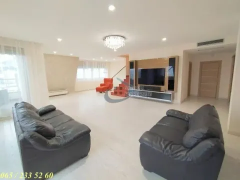 Izdavanje, stan, 369m², Savski Venac, Beograd - image 2