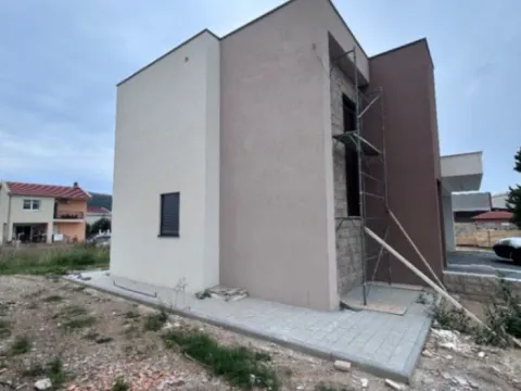 Sale, house, 225m², Polje, Bar - image 9