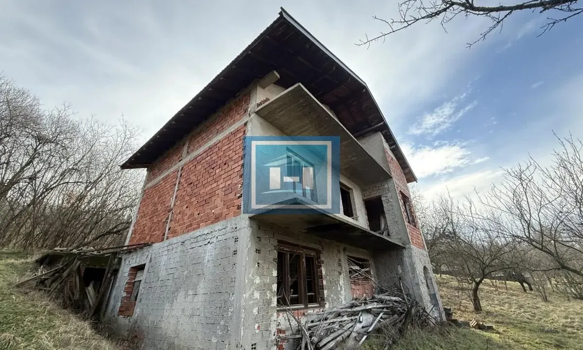 Prodaja, kuća, 230m², Đurđevo brdo, Jagodina