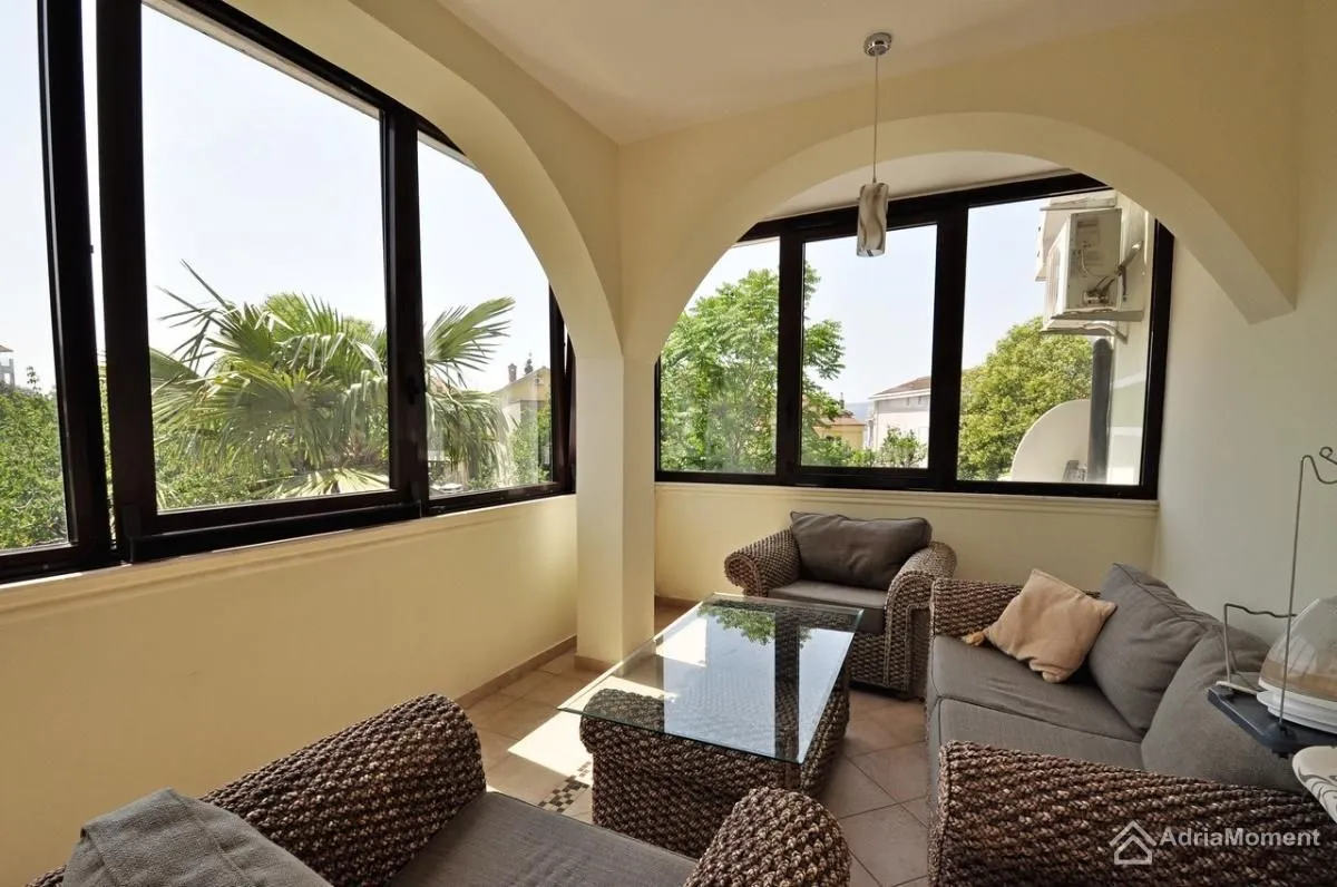 Sale, house, 222m², Donja Lastva, Tivat