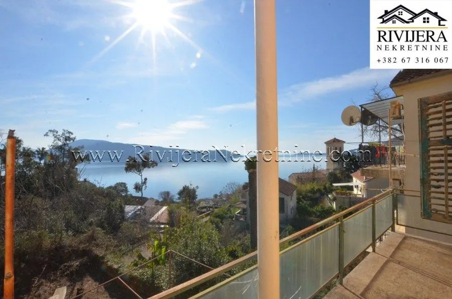 Prodaja, stan, 135m², Centar, Herceg Novi