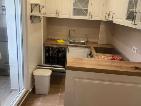 Rent, one bedroom apartment, 48m², Kava, Tivat - image 10