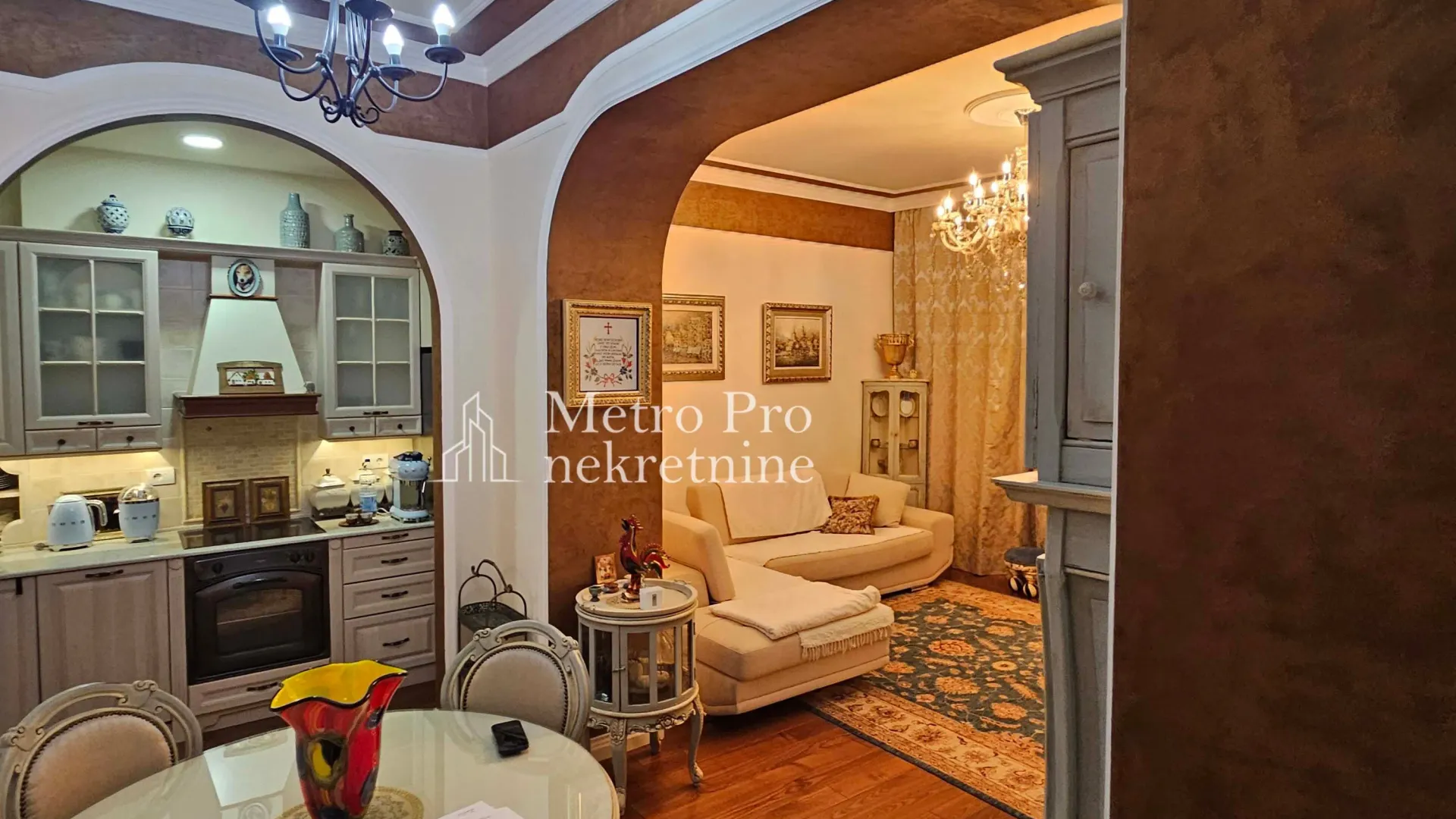 Prodaja, dvosoban stan, 43m², Stari Grad, Beograd