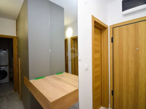 Rent, two bedroom apartment, 75m², New City, Podgorica - image 27